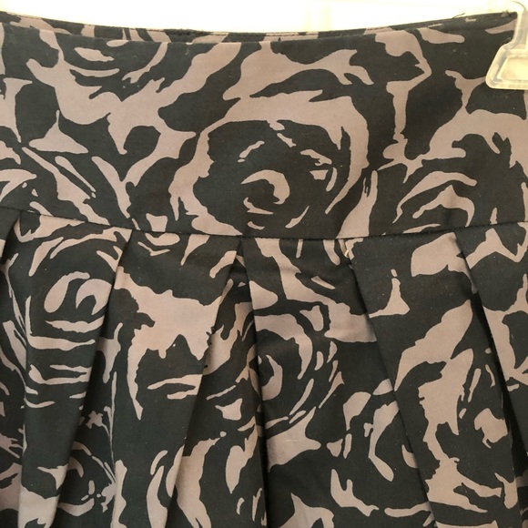 FREE with purchase: XXI black and grey skirt with flounce! Size S - Picture 3 of 9